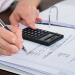 W jaki sposób efektywnie dopasować nawierzchnię według mieszkania?